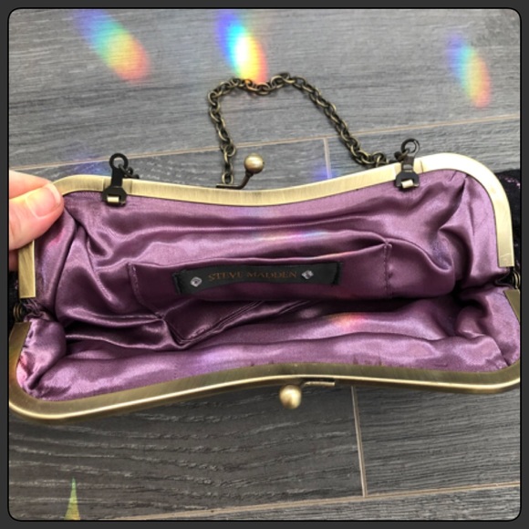 Violet with Black Lace Clutch or Shoulder Bag - Picture 4 of 5